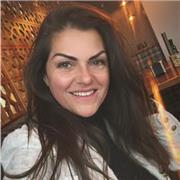 Hola, soy afro-suiza y hablo italiano , francés , español y inglés. Elige tu idioma y te ayudaré a hablarlo muy rápidamente